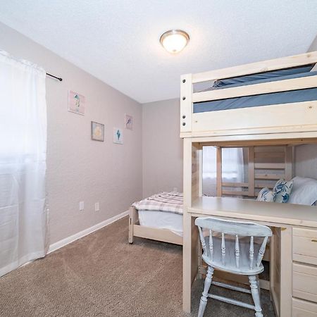 Forever Summer - Entire House! With King Bed! Клиъруотър Екстериор снимка
